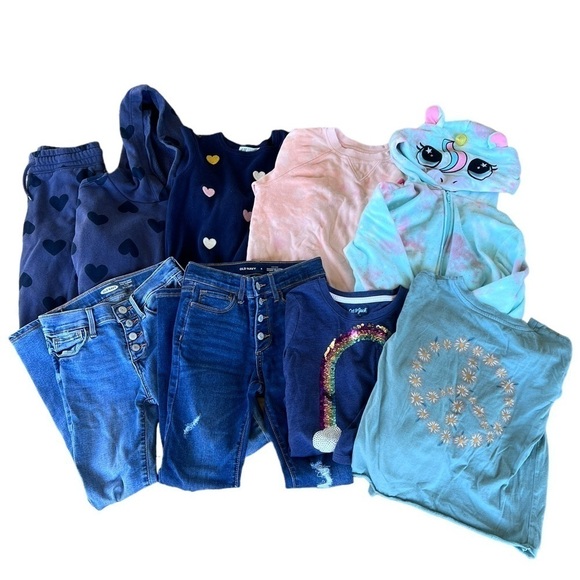 Back to School Bundle Cat & Jack Old Navy H & M Jeans Sweatshirt Tops Medium GUC - Picture 1 of 6